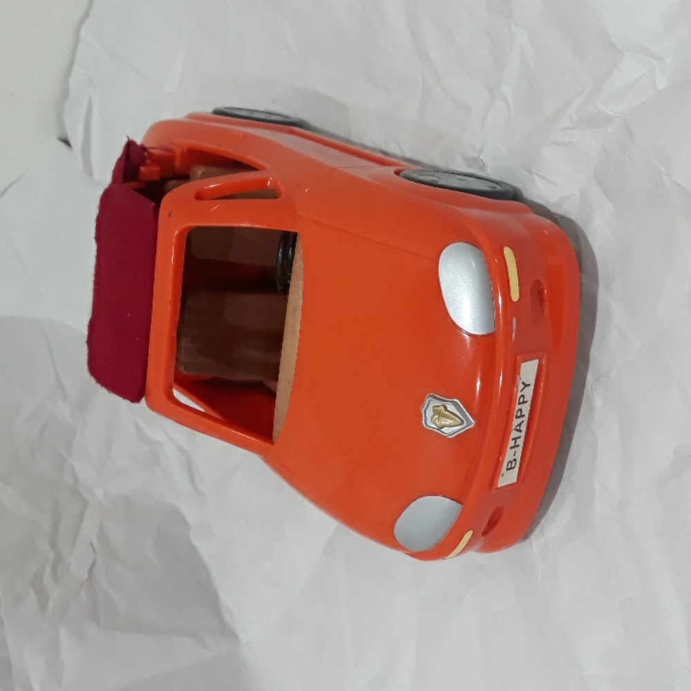 Calico Critters convertible car